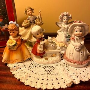 Vintage Girl figurines Kitsch girl Collection of five